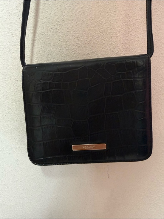 Nine West Handbags - Nine West Black Croc-Embossed Crossbody Bag